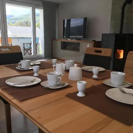 Διαμέρισμα Ferienwohnung Am Ziegelbach Mit Balkon
